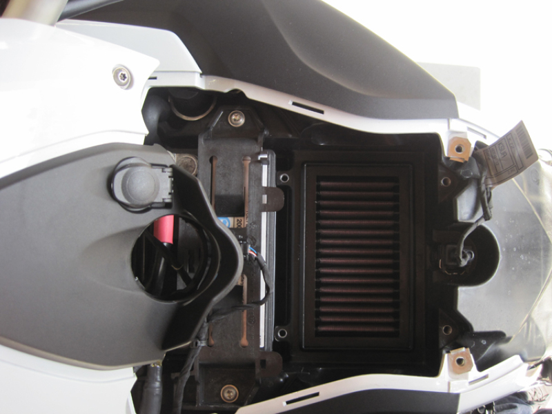 BMW F800S Motorcycle Direct Fit Air Filter - K&N Engineering - High-flow - `06-`10
